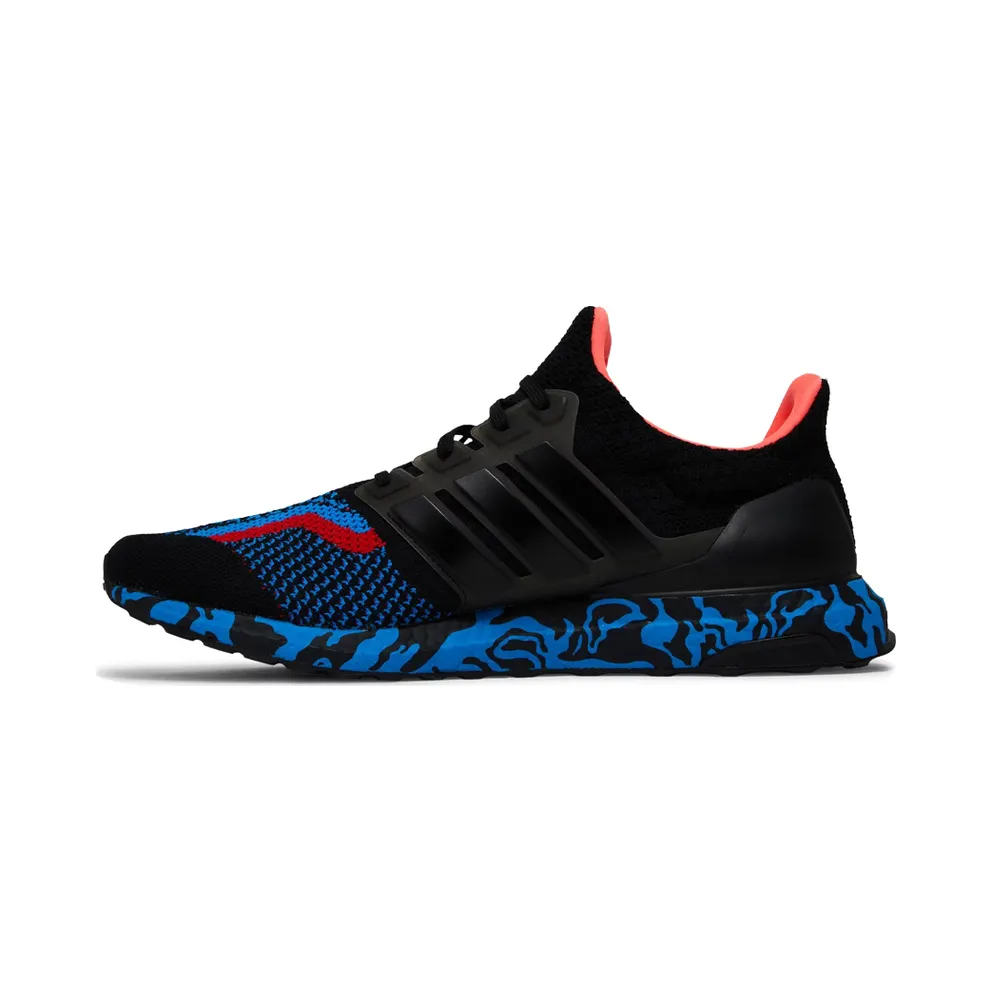 Adidas Ultraboost 5 DNA Core Black / Core Black / Vivid Red (GZ1540)