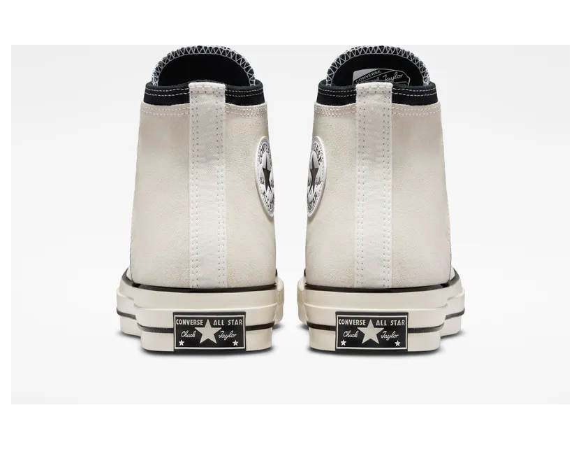 converse-chuck-taylor-all-star A02763C