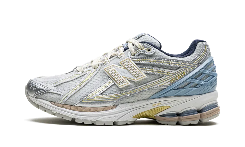 New Balance 1906R “Kith- White” (M1906RKC)
