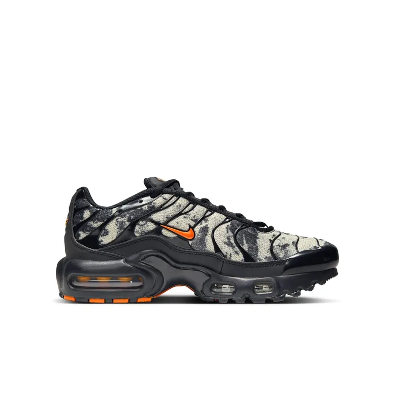 Nike Air Max Plus Black Orange Camo (FV6915-001)