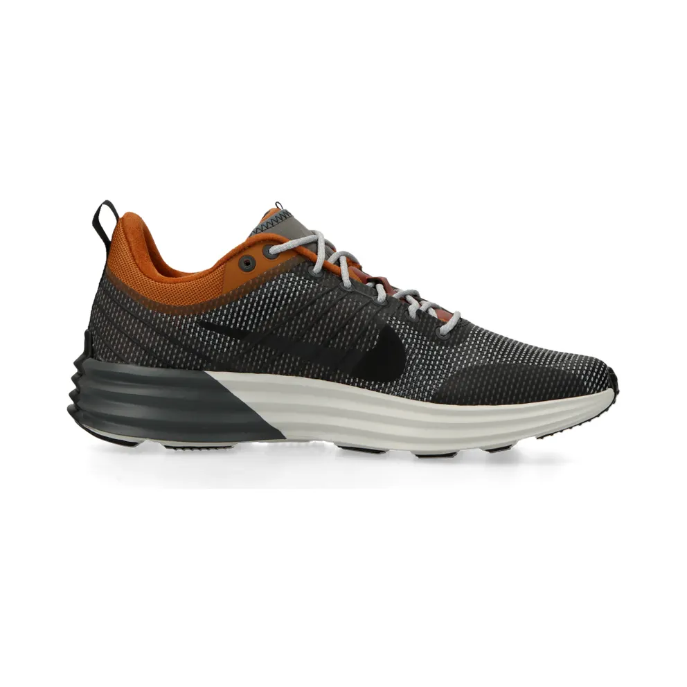 Nike Lunar Roam SE (desert bronze / black / metallic pewter) – FZ8116-200