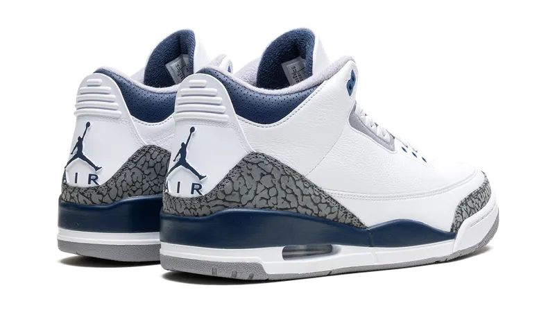 Air Jordan 3 “Midnight Navy” (CT8532-140)