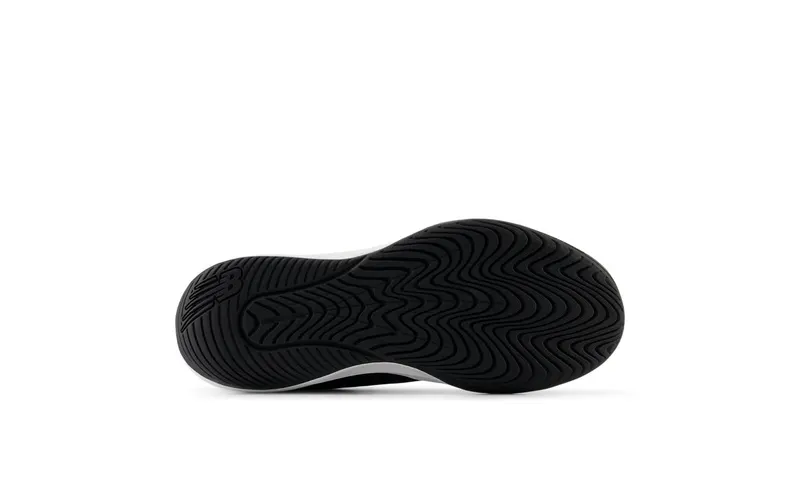 New Balance 696v6 Black White (MCH696B6)