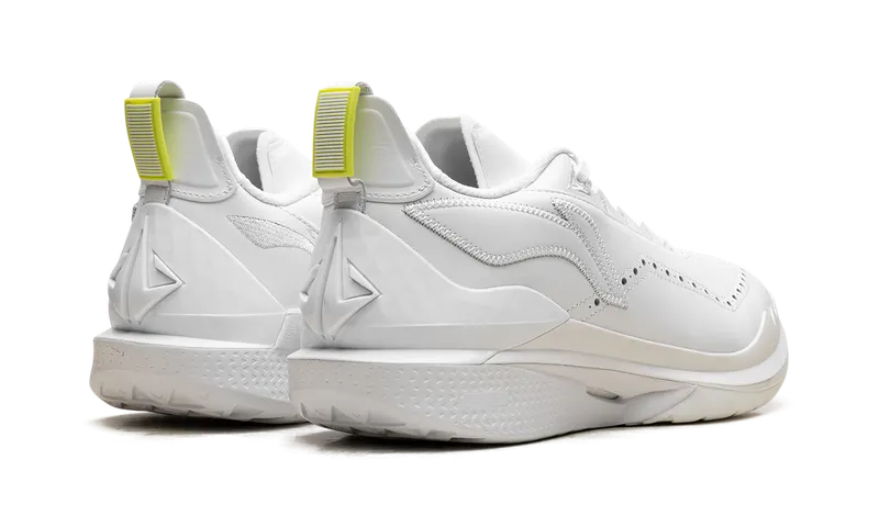 Li-ning JB2 “White Leather” (ABAT081-12)