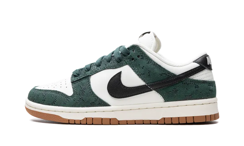 Nike DUNK LOW “Green Snake” (FQ8893-397)