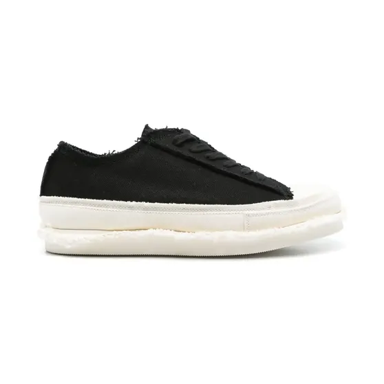 Yohji Yamamoto Ausgefranste “Black” (HPE09065)