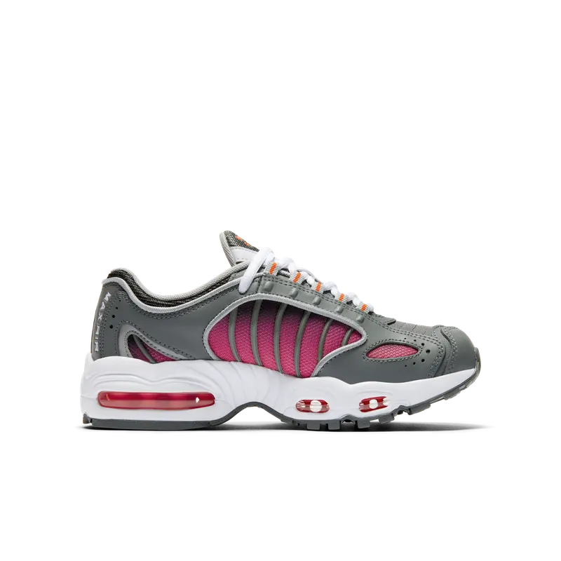 Nike Air Max Tailwind IV Older Kids’ Grey (BQ9810-007)