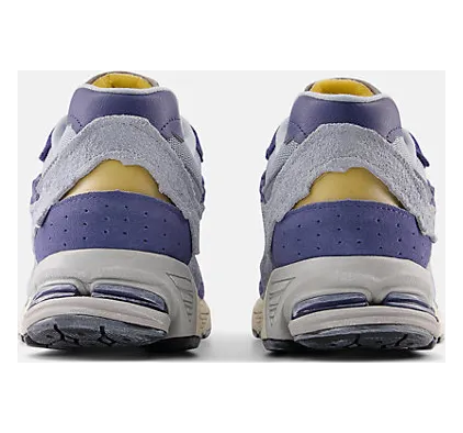 new-balance-2002r M2002RDI