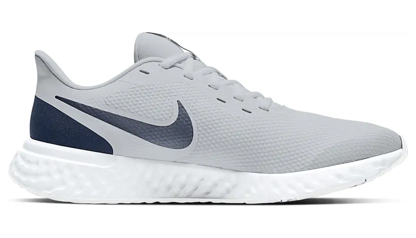 nike-revolution BQ3204-018