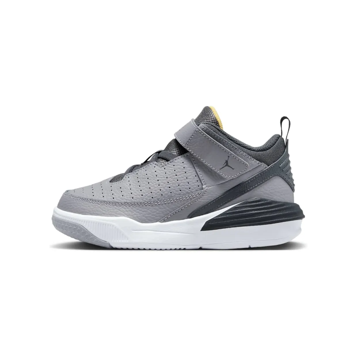 air-jordan-max-aura DZ4354-007
