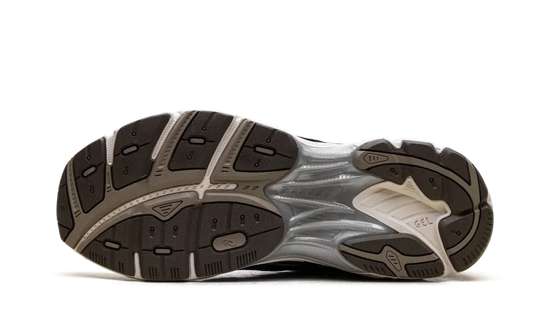 Asics GT 2160 “Black Driftwood” (1203A275-004)