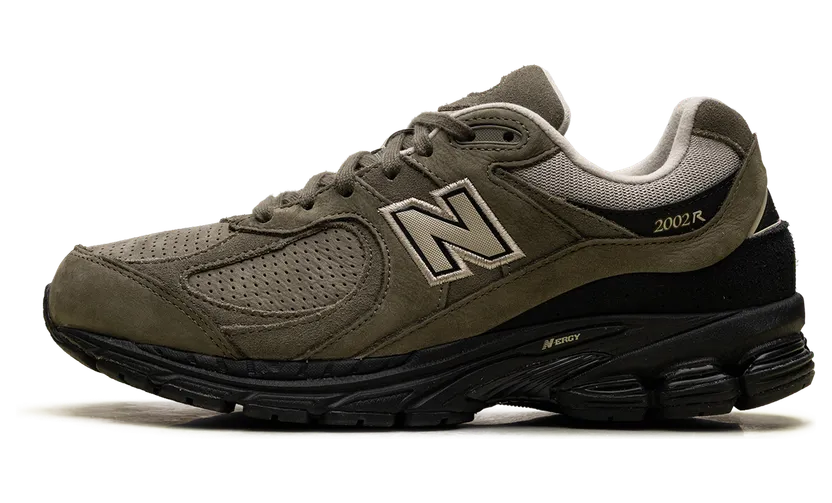 New Balance 2002R “Olive Green Black” (M2002RCF)