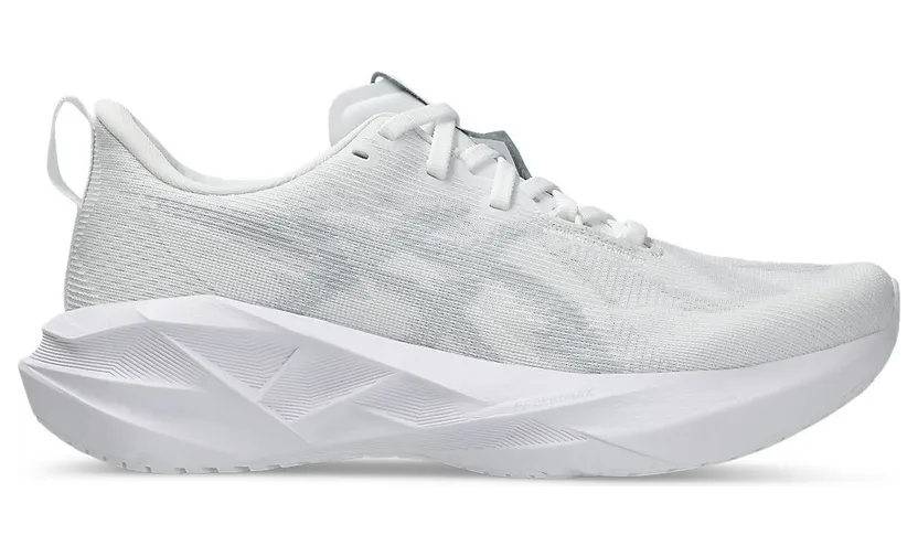 asics-novablast 1012B765-100