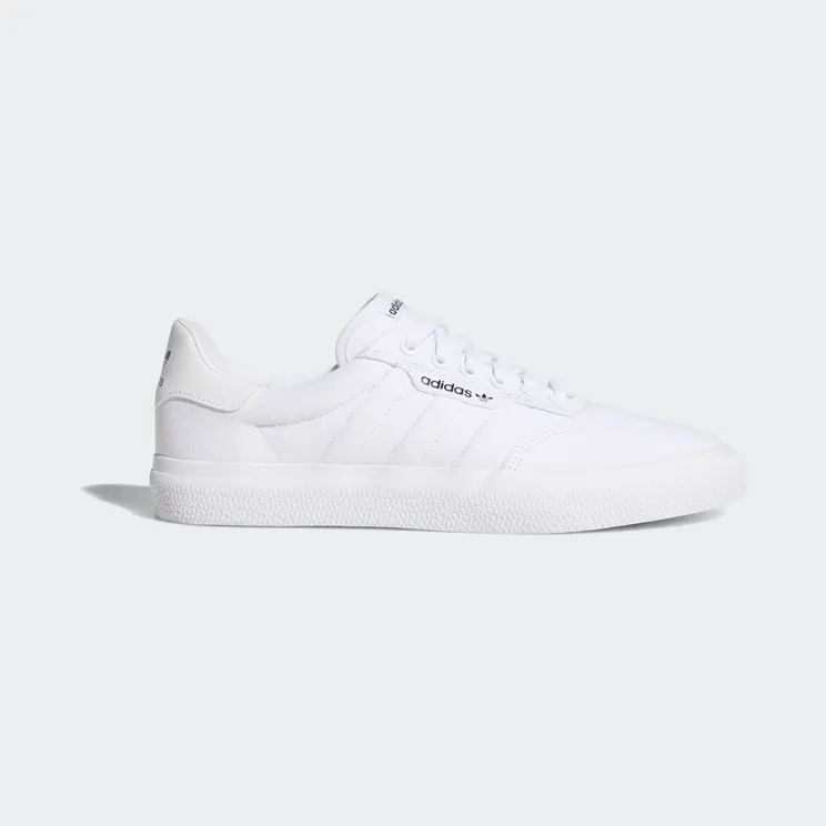 adidas 3MC Vulc “Cloud White / Cloud White / Gold Met.” (B22705)