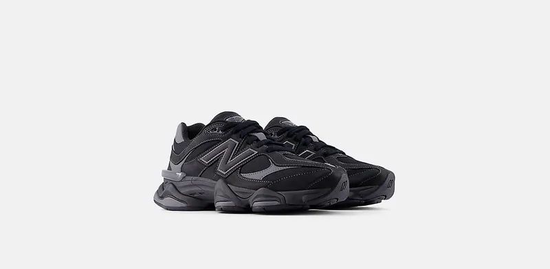New Balance 9060 “Mono Black” (U906079E)