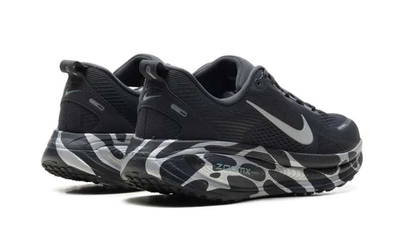 Nike Vomero 18 “Anthracite Reflect Silver” (IM6010-060)