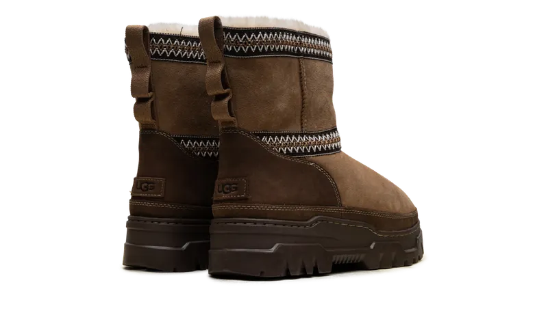Ugg Classic Mini Trailglazer “Chestnut” (1158322-CHE)