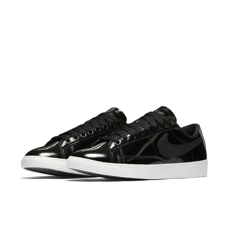 Nike Blazer Low Black Patent (W) (AA1557-001)