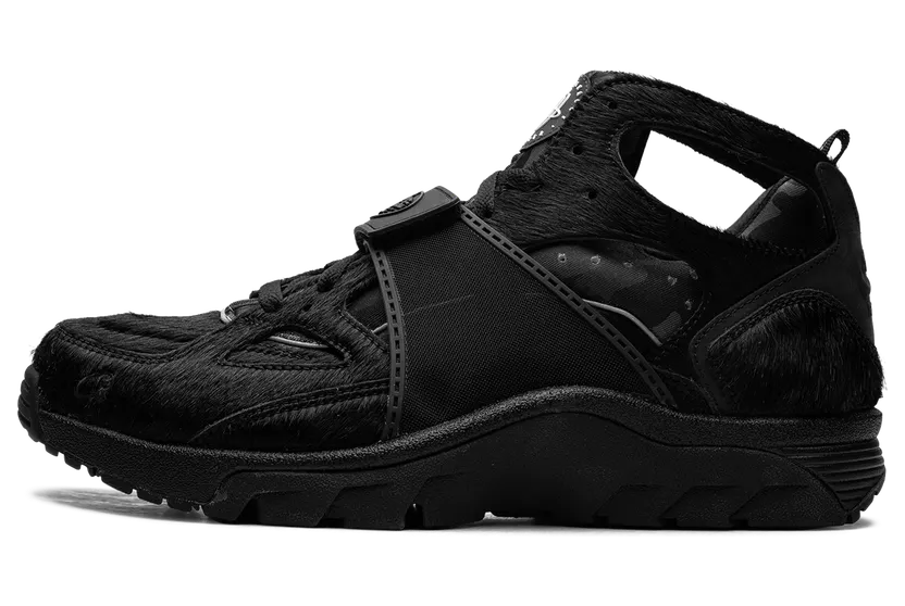 Nike Trainer Huarache “Corteiz – Black Poney” (FQ8793-003)