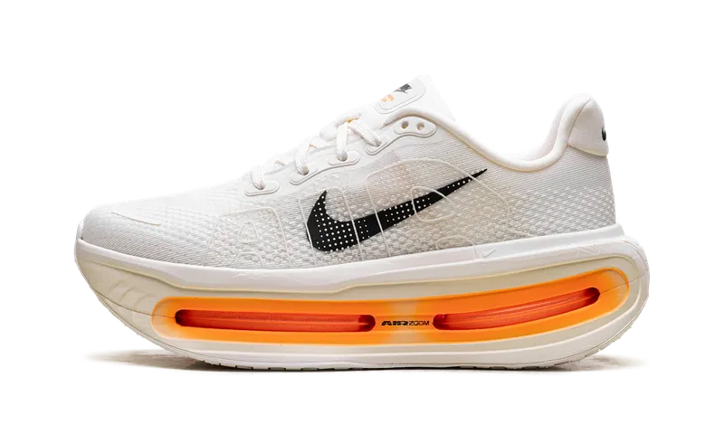 Nike Vomero Premium “Sail / Coconut Milk” (IQ4035-100)