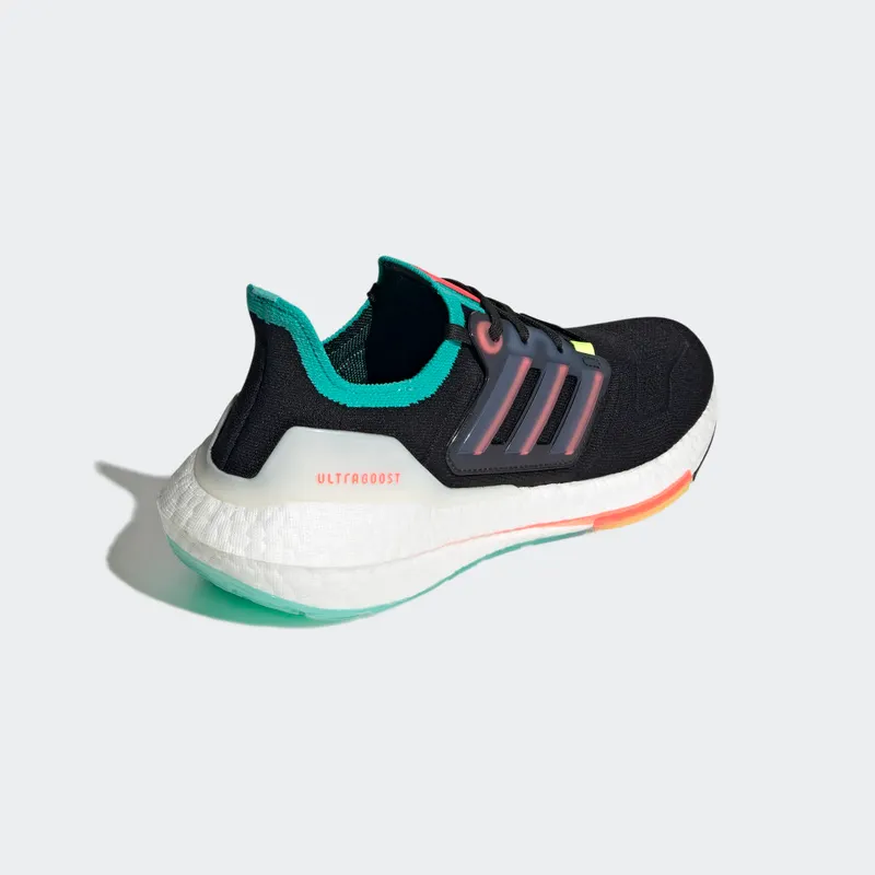 adidas Ultraboost 22 Core Black / Turbo / Mint Rush (GX5497)