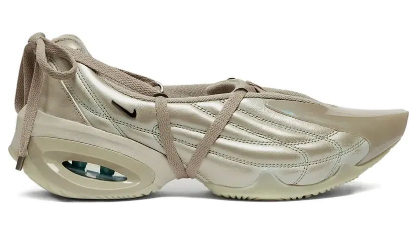 Nike x KNWLS Air Max Muse sneakers – Beige (II3669)