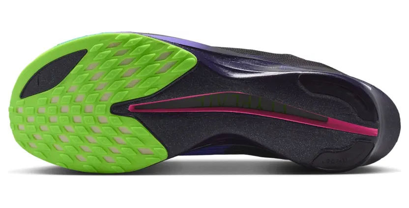 nike-sneaker IO9567-400