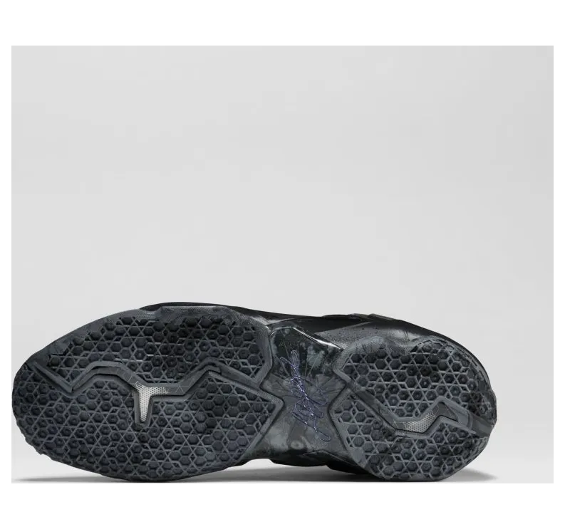 nike-lebron-11 616175-090