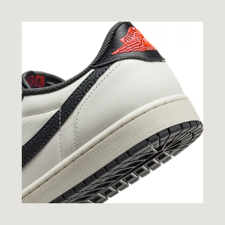 air-jordan-1 HF8828-100