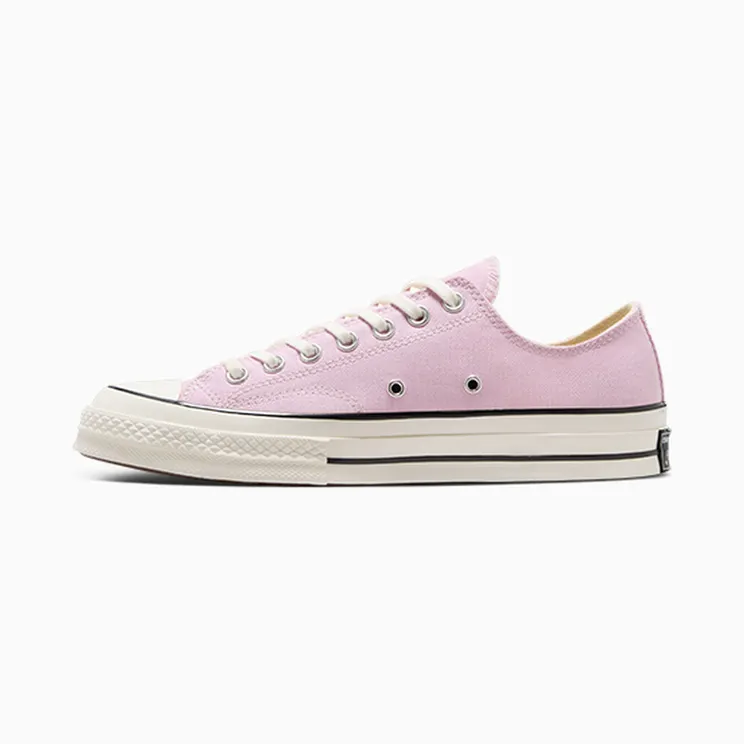 converse-chuck-taylor-all-star A08724C