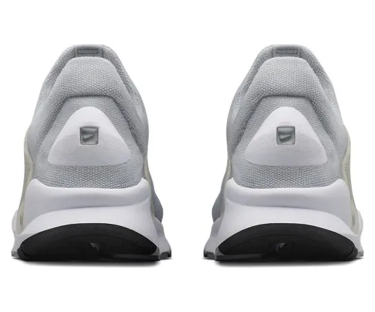 nike-sock-dart 686058-011