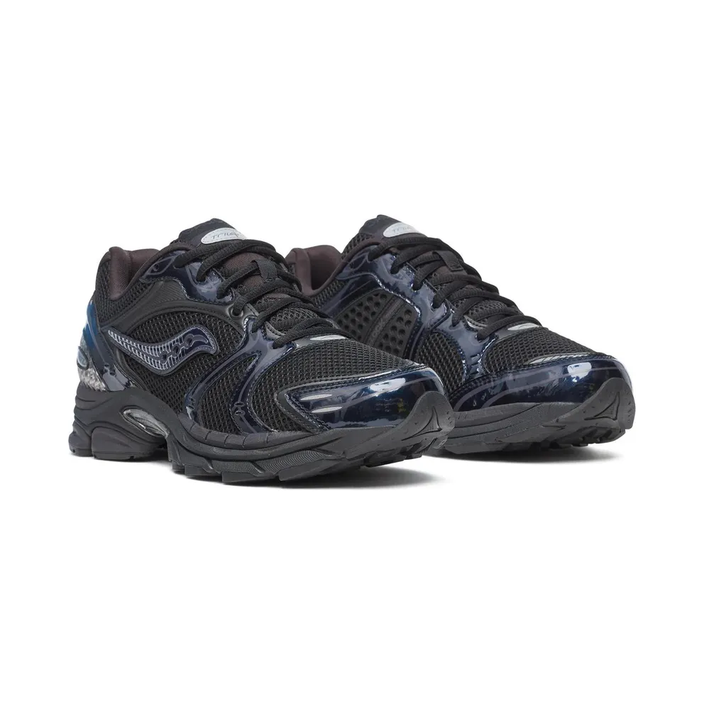 Saucony ProGrid Triumph 4 “Chroma Black Navy” (S60817-3)