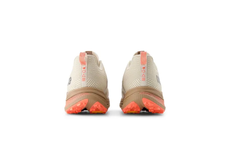 New Balance Fuelcell Beige (MTTRXUR1)