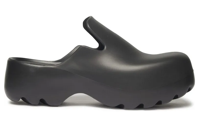 Bottega Veneta Rubber Flash Clog Black (690102V11T01000)