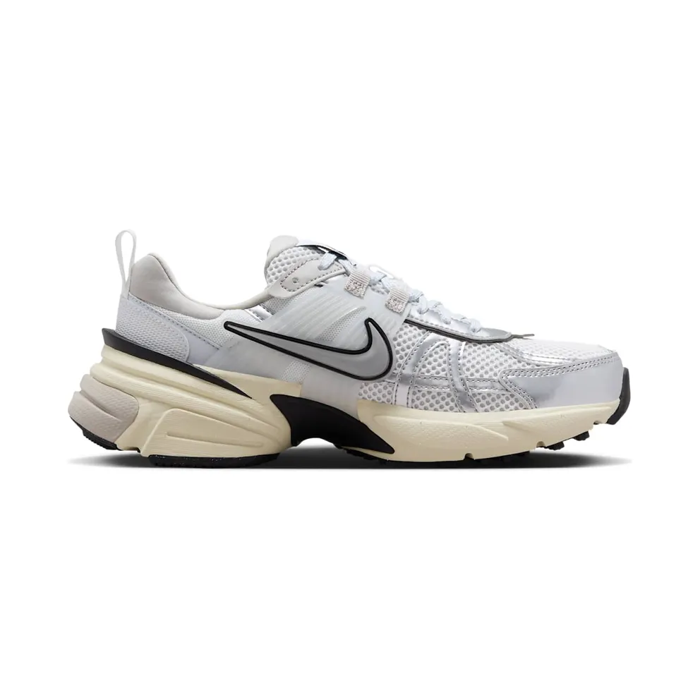 Nike V2K Run Summit White/Pure Platinum/Light Iron Ore/Metallic Silver (FD0736-100)
