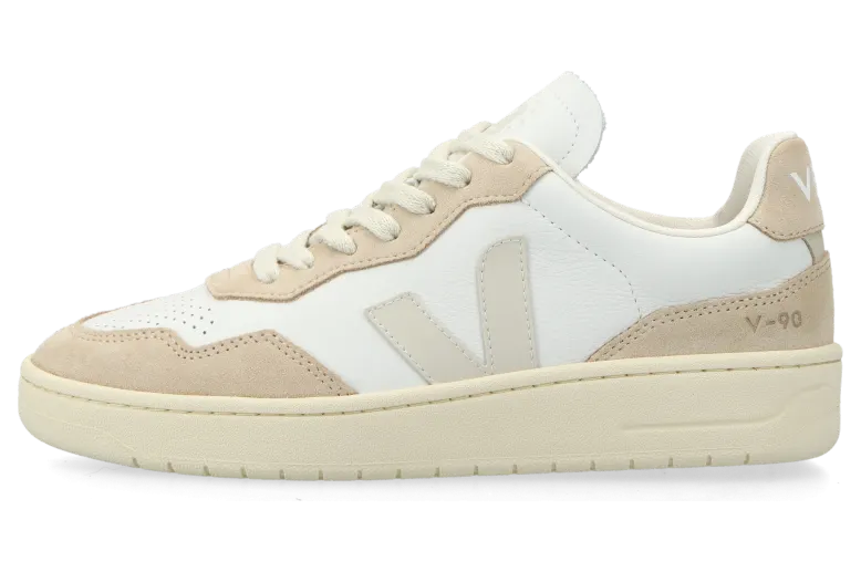 VEJA Aegean Project V-90 Made in Portugal (extra white / pierre / almond) – VD2003654
