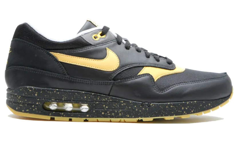 Nike Air Max 1 Livestrong