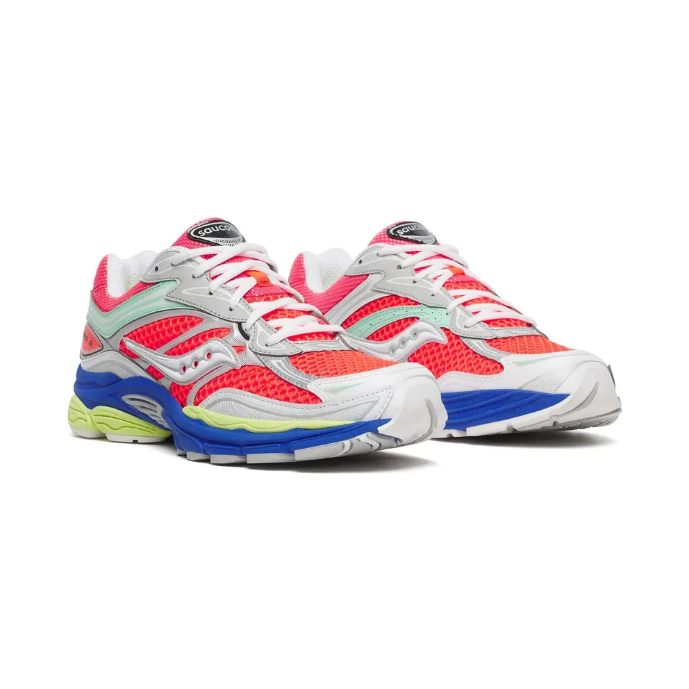 Saucony Progrid Omni 9 ‘Vizi Red’