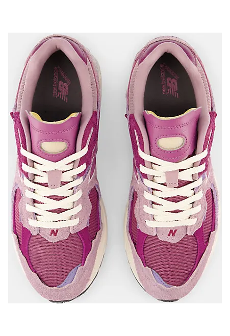new-balance-2002r M2002RDH