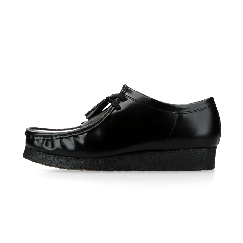 Clarks Wallabee “Black Hi Shine Leather” (26183780)