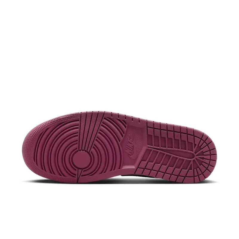 Jordan 1 Low “Bordeaux” (DC0774-161)