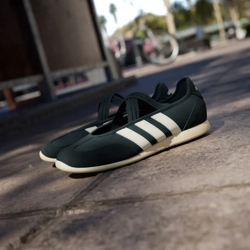 Adidas Barreda Mary Jane Aurora Ivy / Off White / Warm Vanilla (JS2324)