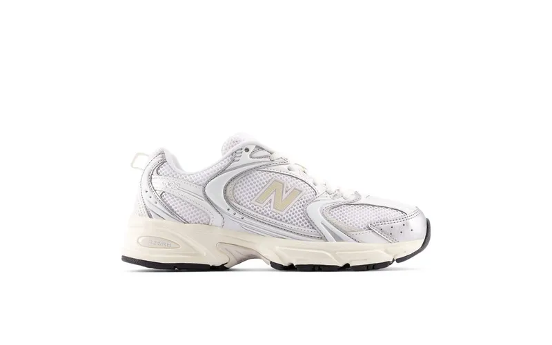New Balance 530 “Silver Metallic / Linen” (U530ESB)