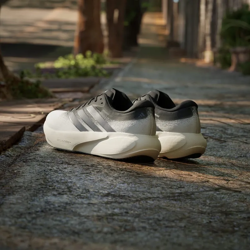 Adidas SUPERNOVA RISE 3 Running Shoes Chalk White / Onix / Core Black (KK1202)