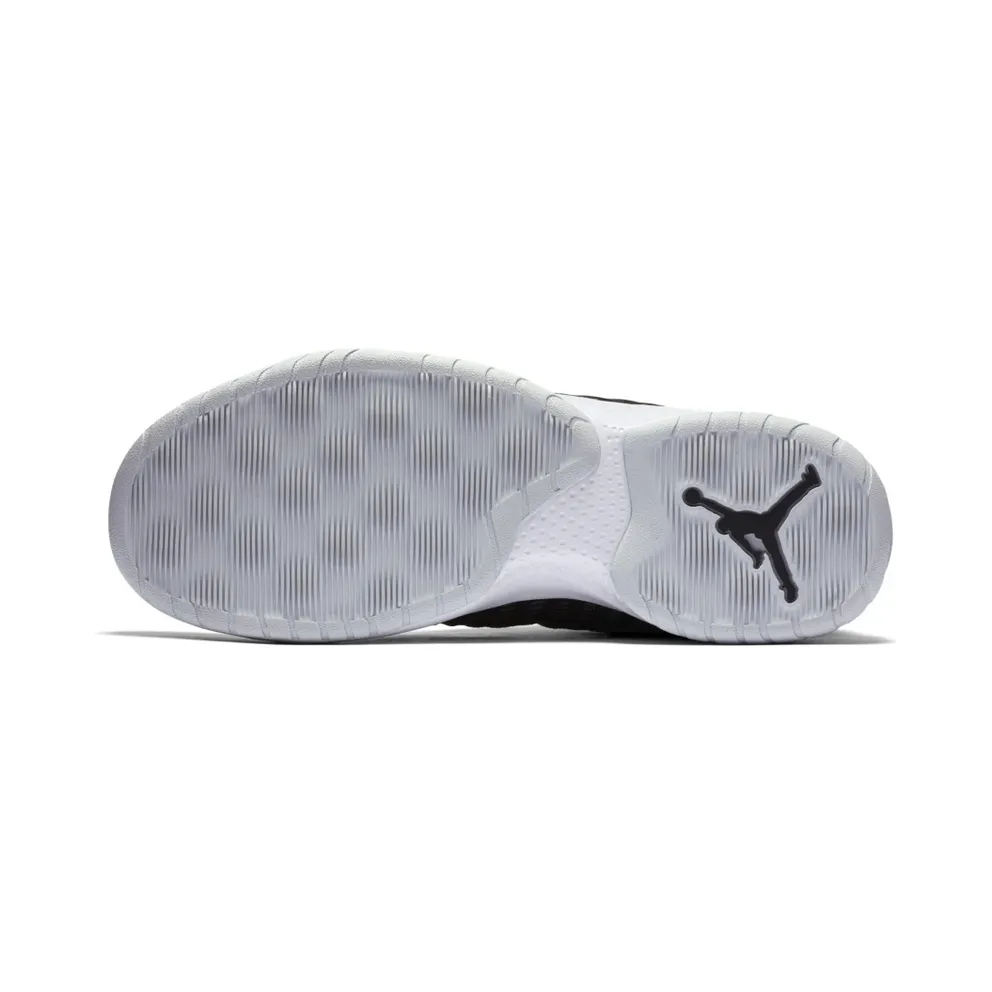 Jordan B.Fly Black/White/Dark Grey (881444-011)