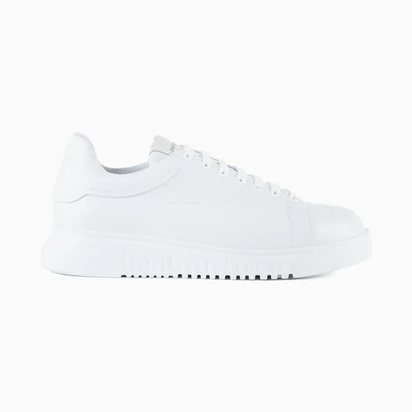 Armani Low-Top In Tumbled Leather Essential (X4X264-XF768-00001)