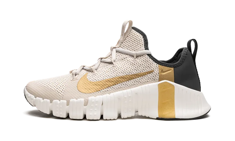 Nike FREE METCON 3 “Light Orewood Brown” (CJ6314-170)