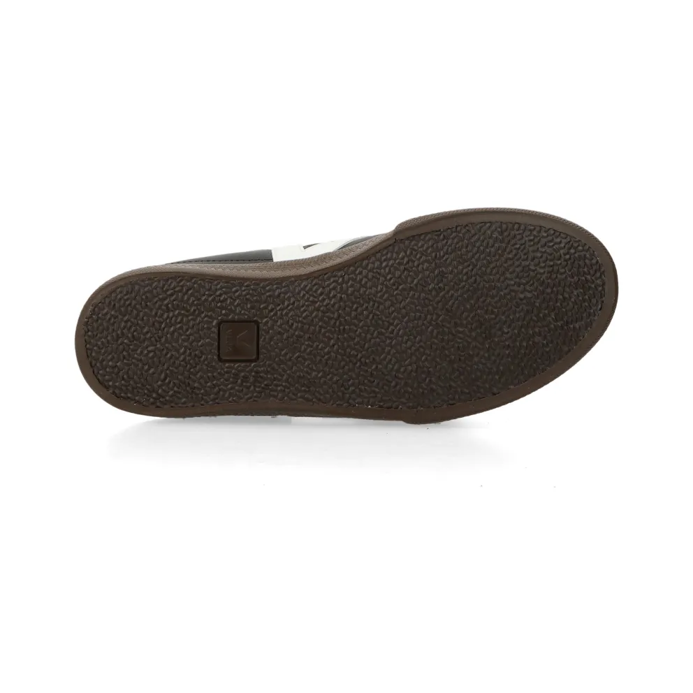 Veja Panenka O.T. Leather Black White (FU2020707A)