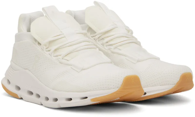 On White Cloudnova Undyed (88.98532)