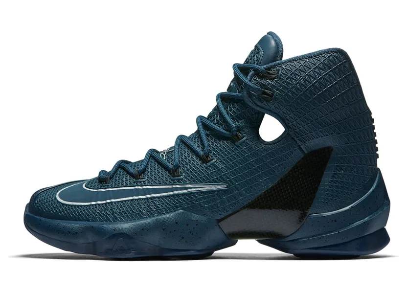 Nike LeBron 13 Elite Limited ‘Built for Battle’ Squadron Blue/Squadron Blue-Metallic Silver (864942-440)